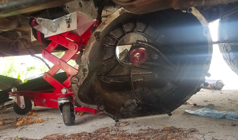Illustration for article titled How I Rebuilt My Jeep Truck's Transmission In My Kitchen For Under $150